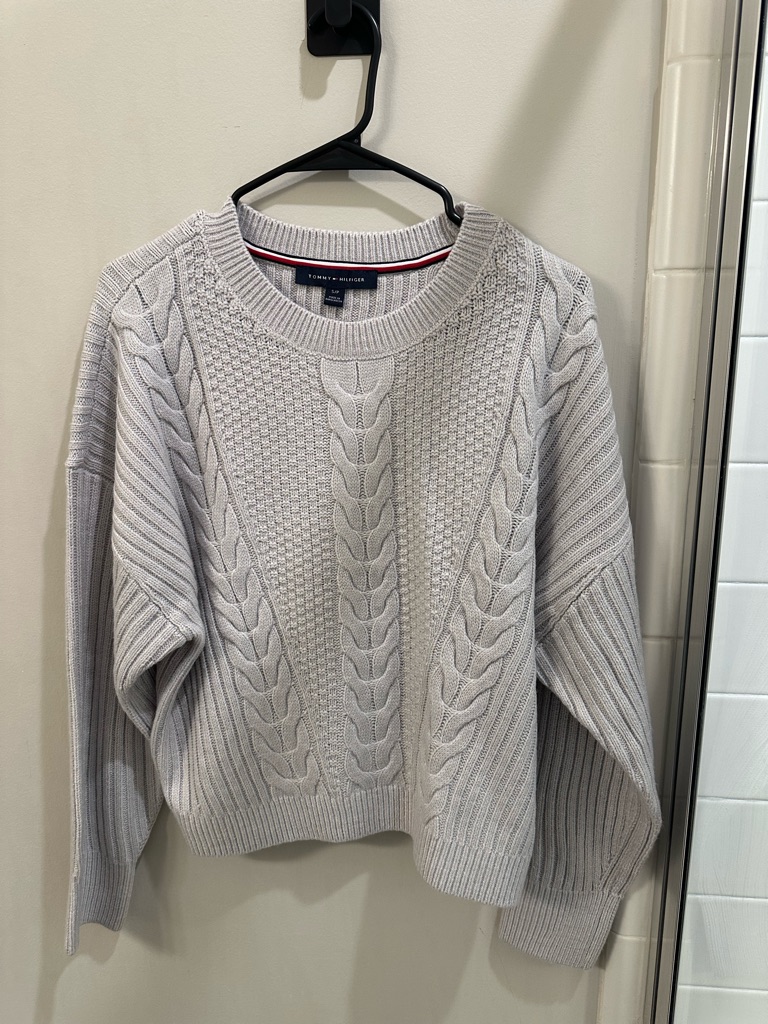 Tommy Hilfiger Light Gray Cable Crewneck Sweater